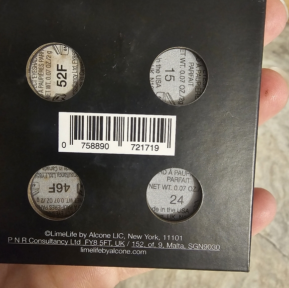 Perfect Eyeshadow - Picture 3 of 3